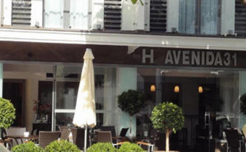 Hotel Avenida 31 Марбелья Экстерьер фото